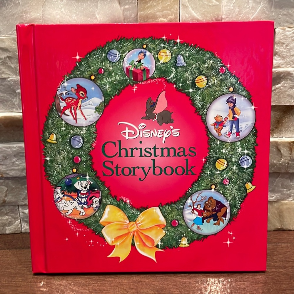 NEW Disney’s Christmas Storybook